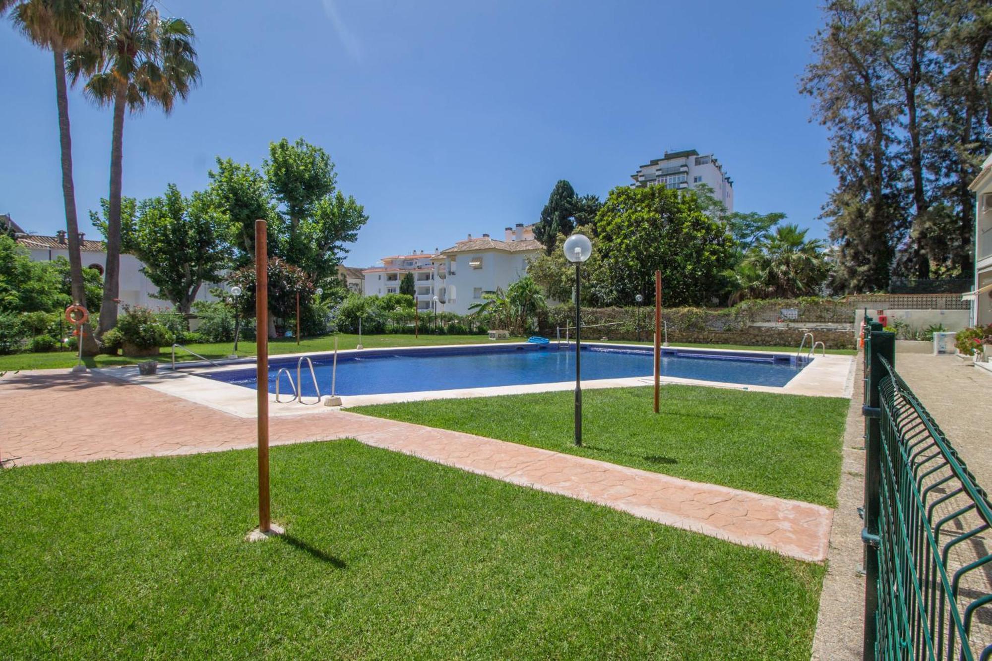 Carihuela Palace 417 By Ivi Real Estate Торремолинос Экстерьер фото
