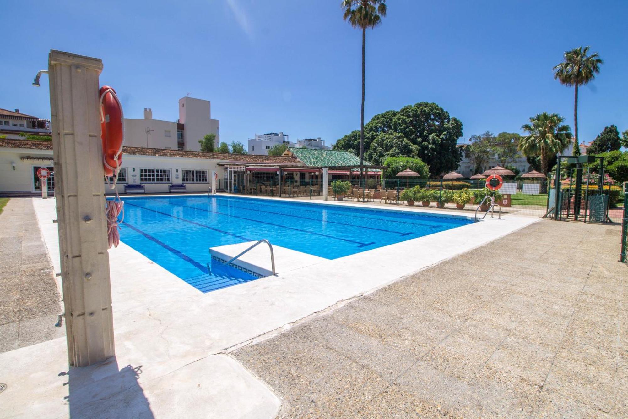 Carihuela Palace 417 By Ivi Real Estate Торремолинос Экстерьер фото