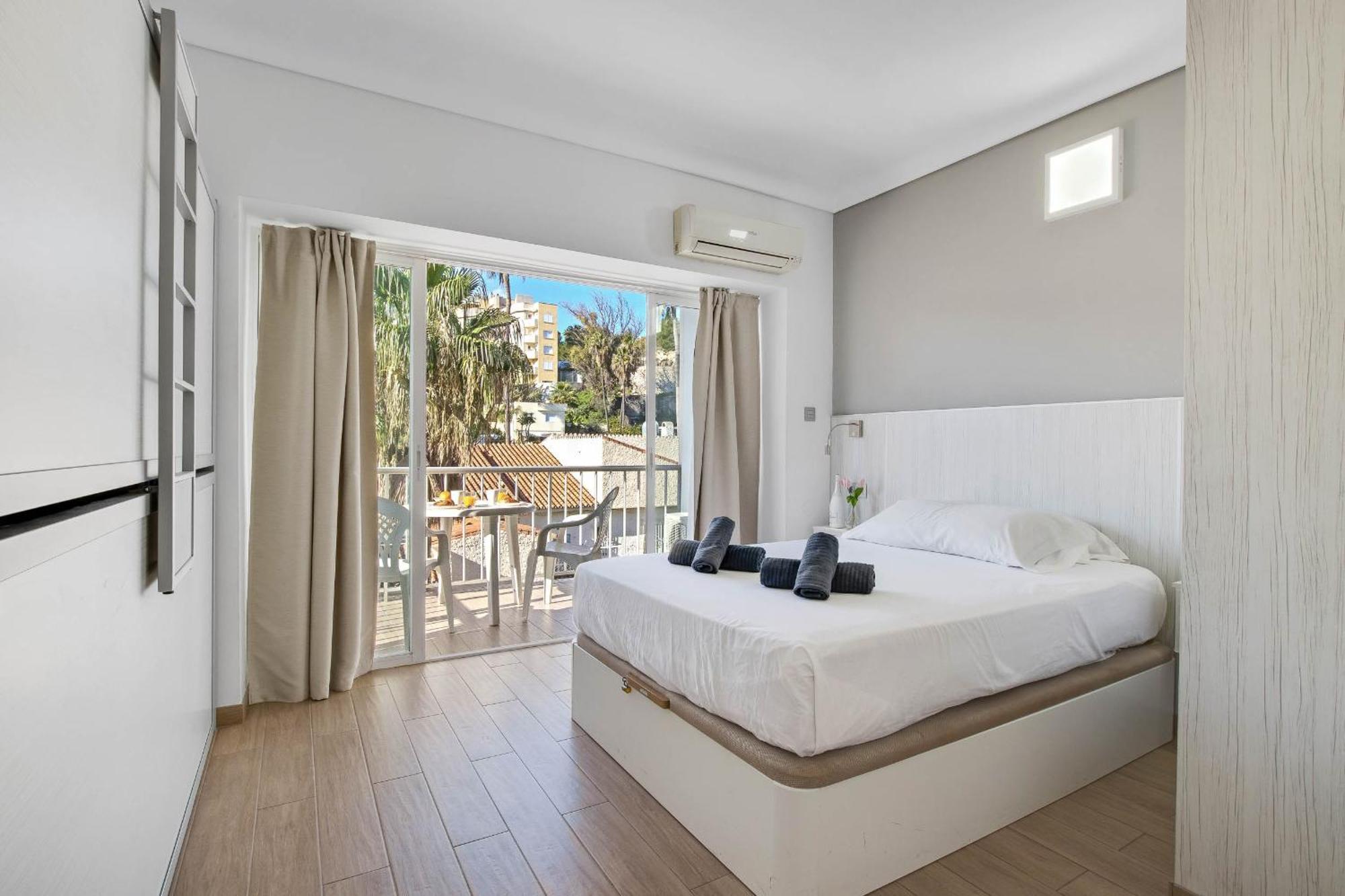 Carihuela Palace 417 By Ivi Real Estate Торремолинос Экстерьер фото