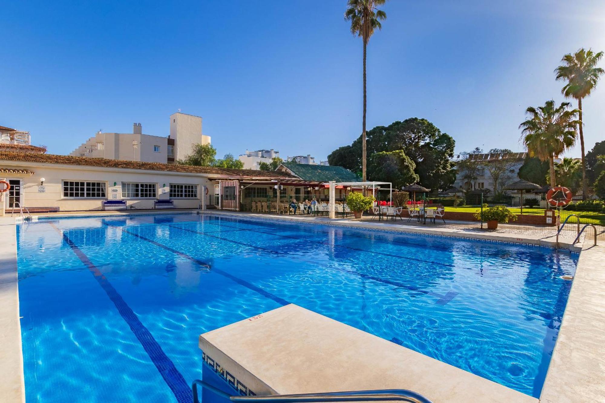 Carihuela Palace 417 By Ivi Real Estate Торремолинос Экстерьер фото