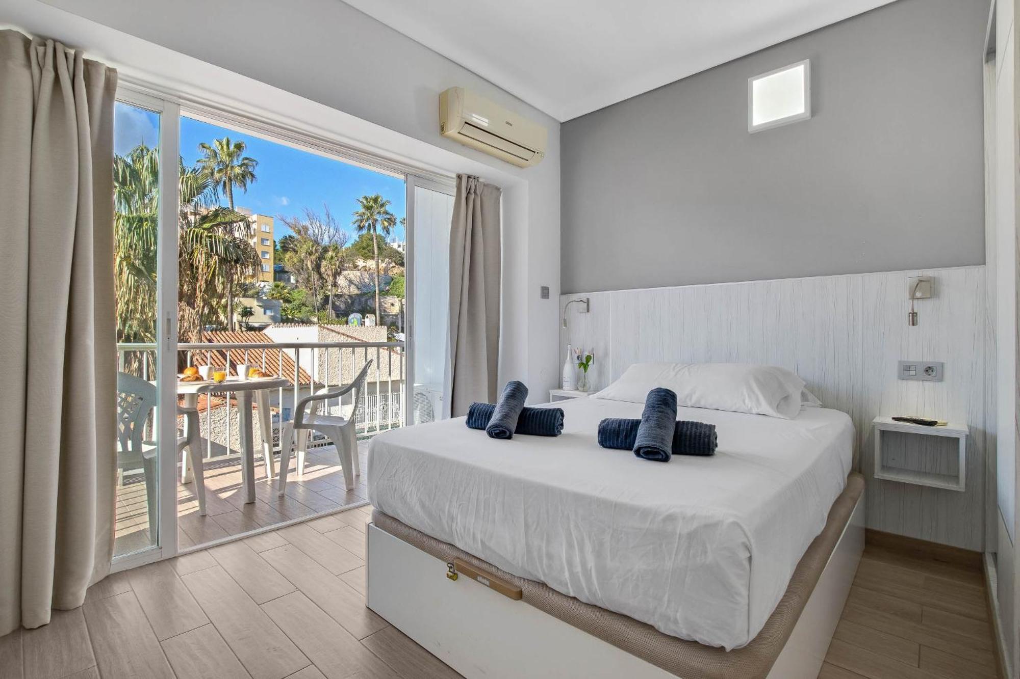 Carihuela Palace 417 By Ivi Real Estate Торремолинос Экстерьер фото